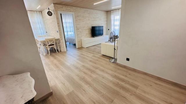 Fantastic Larimar New Apartment Salou Exterior photo